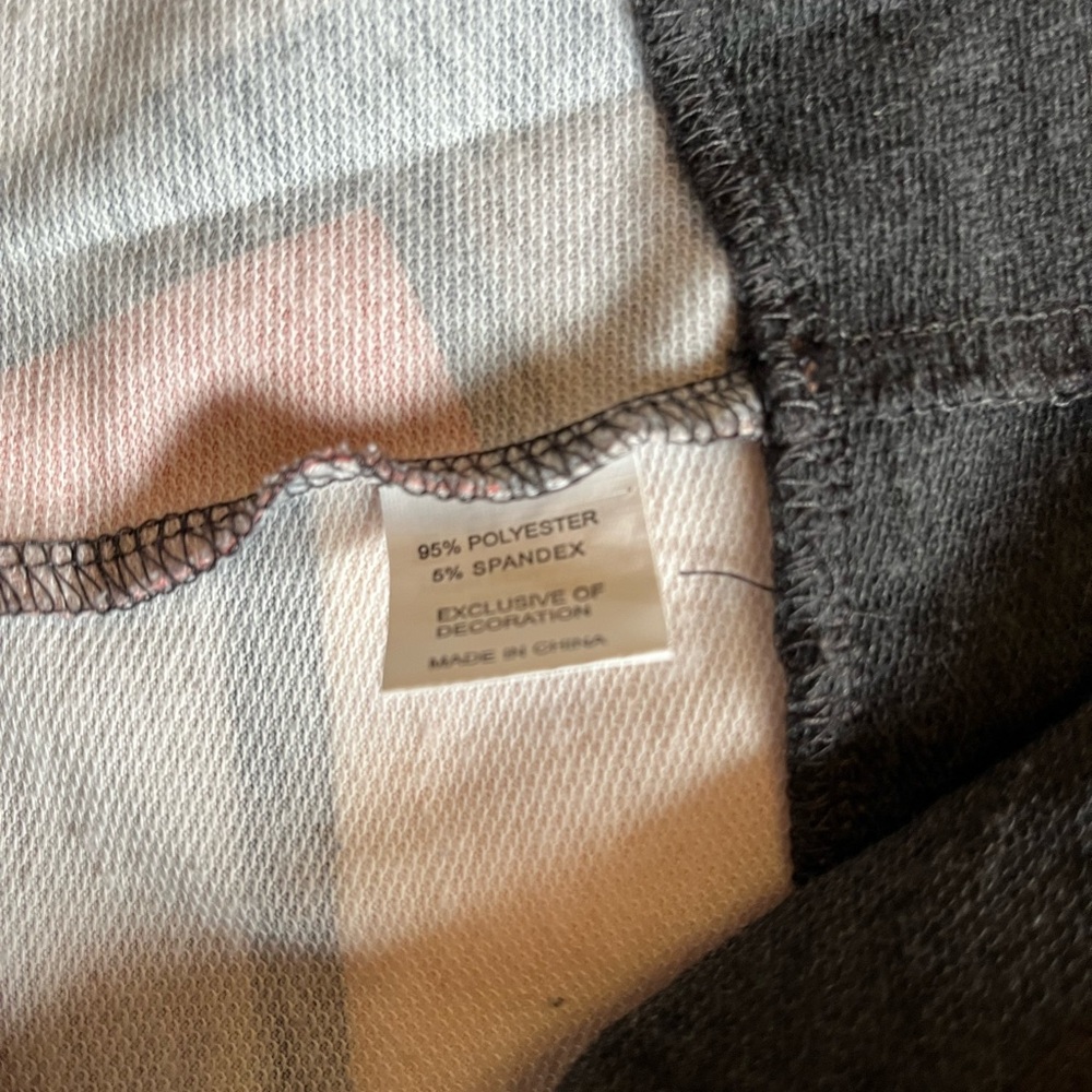 Color-Blocked Fall Shirt - Picture 6 of 7